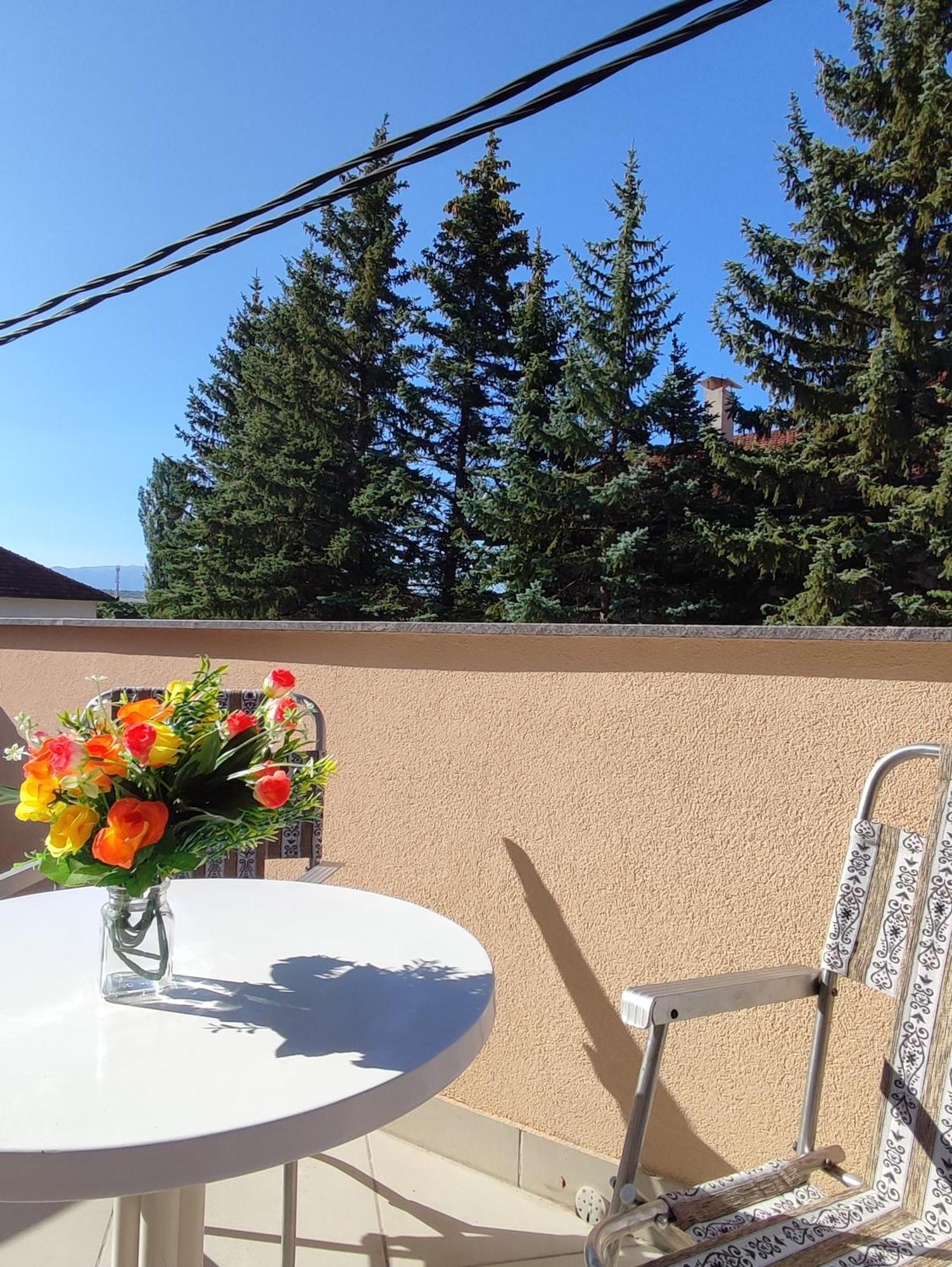 Apartman Bor Livno Bagian luar foto
